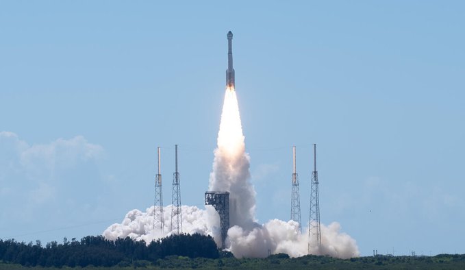 NASA faces crucial decision on returning astronauts amid Starliner thruster concerns: Boeing or SpaceX?