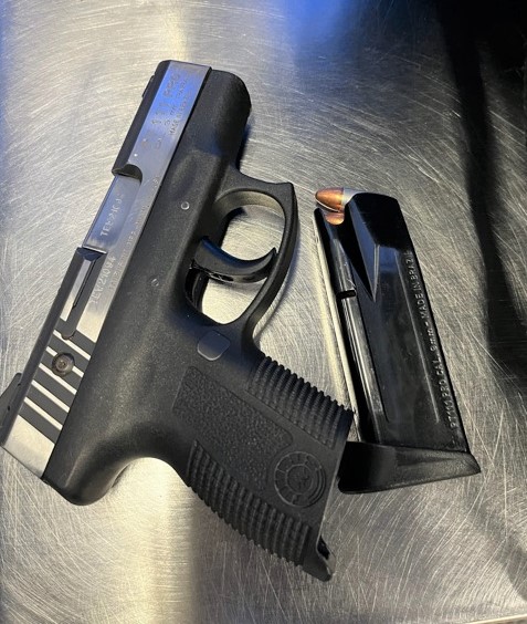 TSA stops armed passenger at New York JFK Airport