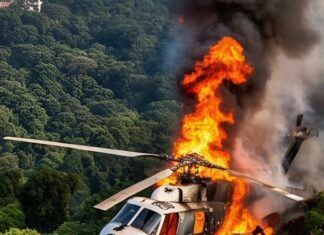 Seven dead in helicopter crash on Indian pilgrimage route