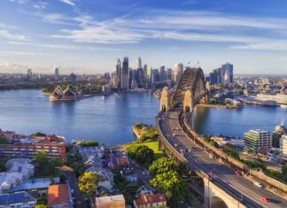Flix launches in Australia, marking entry into 5th continent