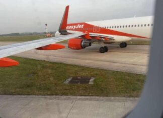 easyJet planes clip wings at Manchester Airport, causing delays but no injuries
