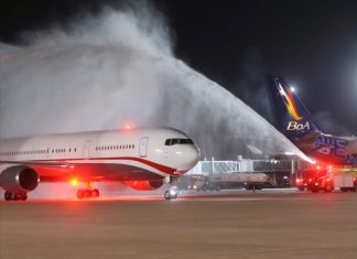 Bolivia’s troubled flag carrier bets on a single jet to stabilise crisis