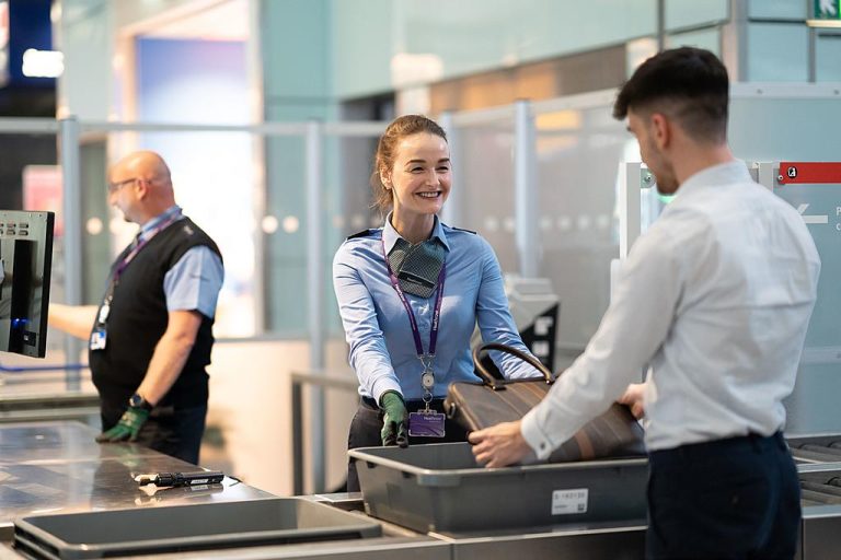London Heathrow completes £1bn CT Scanner rollout across all terminals ...