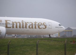 Emirates 777-300ER © by Maarten Van Den Driessche (quixoticguide)