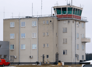 Asbestos forces temporary closure of Skavsta ATC tower, flights diverted