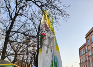 Champion Polish balloon pilot dies after crash in Zielona Góra