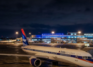 Delta employee killed in tug crash at Orlando Airport