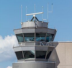 SWISS considers compensation claim against Skyguide after airspace disruption