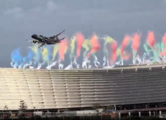 Airlink stadium flypast sparks safety debate after aircraft appear just metres above Cape Town venue