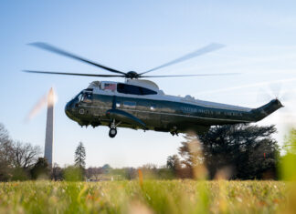 White House construction may have contributed to Marine One close call