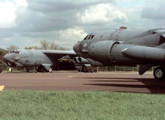 Five arrested in suspected plot near RAF Fairford