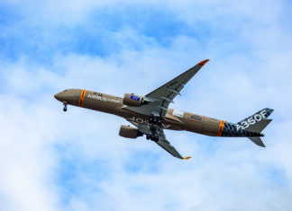 Airbus A350F completes first flight in Toulouse