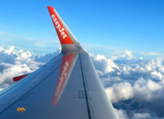 easyJet operates busiest day in its history