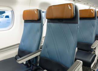 American Airlines receives first Embraer E175 with RECARO R2 seats